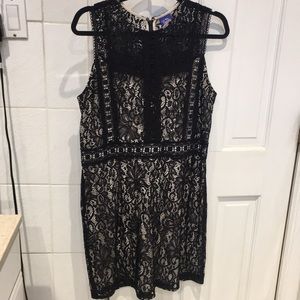 Beauty & The Beast Disney Black lace & cream underlay dress XL (Juniors sizing)